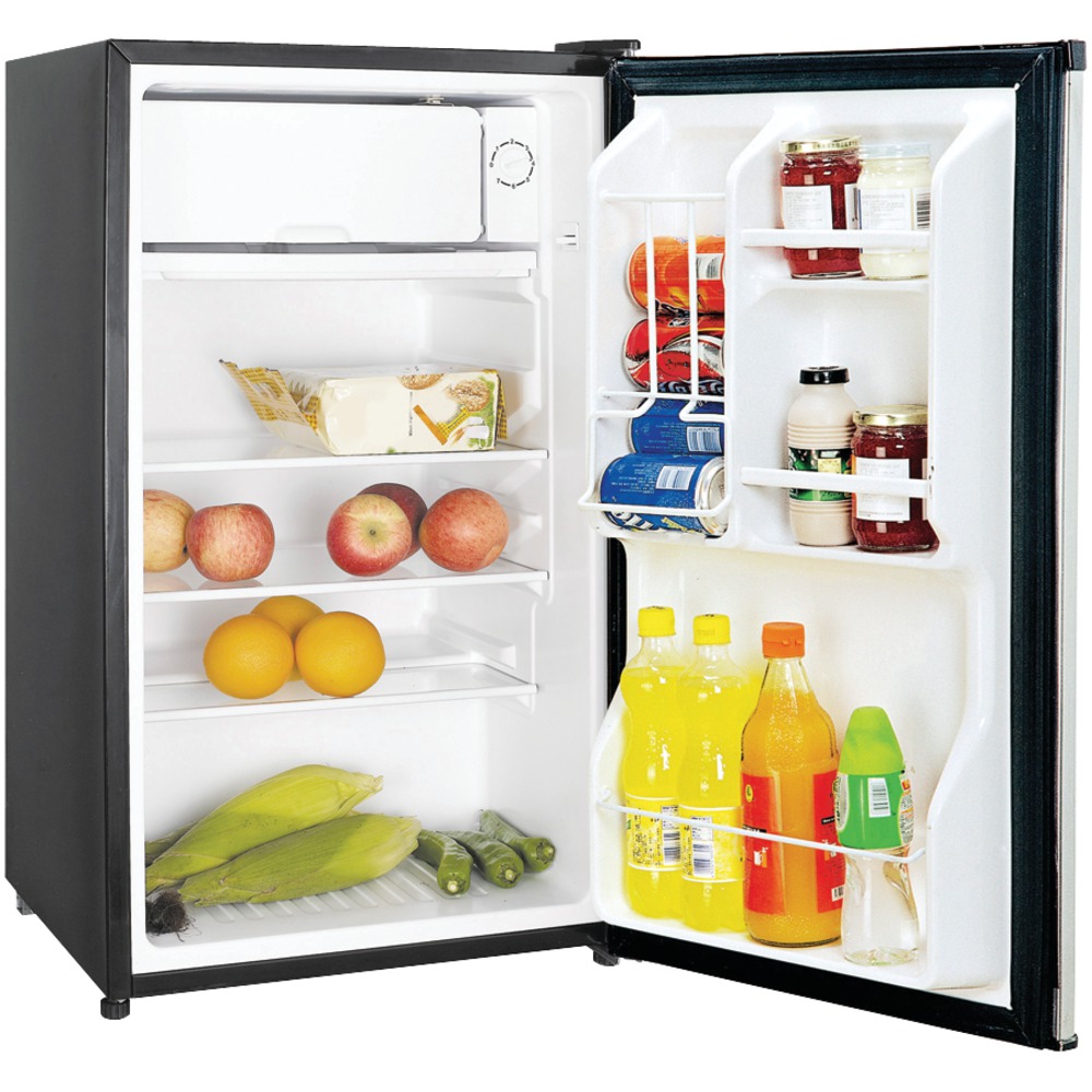 Magic Chef 3.5 Cubic Feet Mini Refrigerator (Color: Stainless Steel)